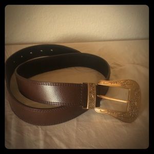 🌸 NWOT Belt Sz L.